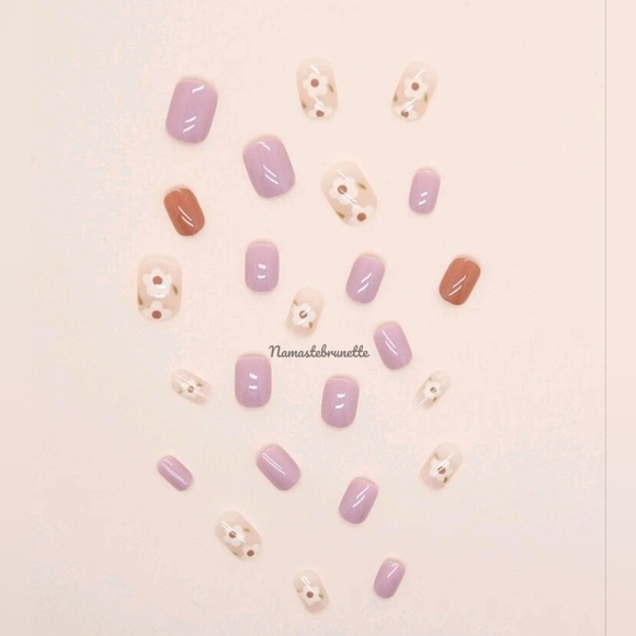 2/$16 Pink Floral Short Press On Nails - Picture 7 of 16